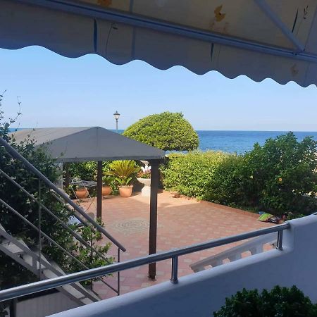 Family Sea & Garden View Apartment بريفيزا المظهر الخارجي الصورة